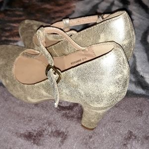 Jomax gold tone shoes